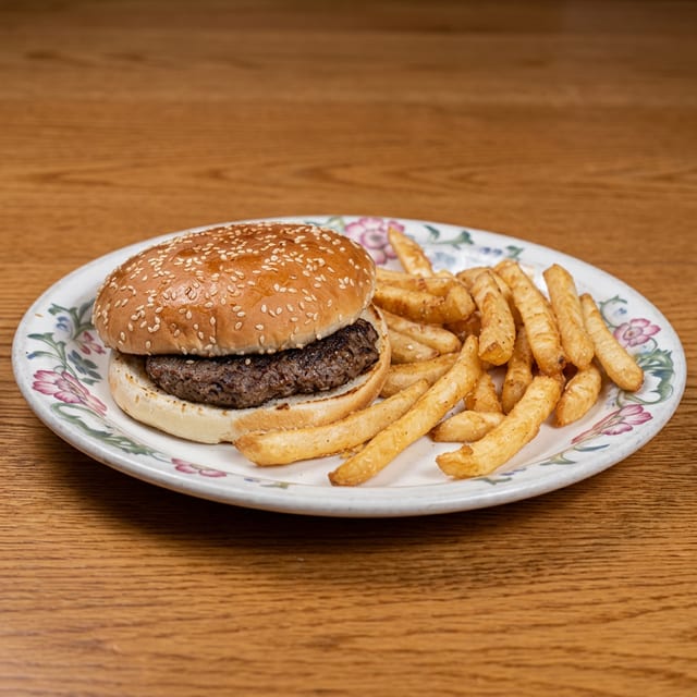Kids Hamburger w/ Fries.