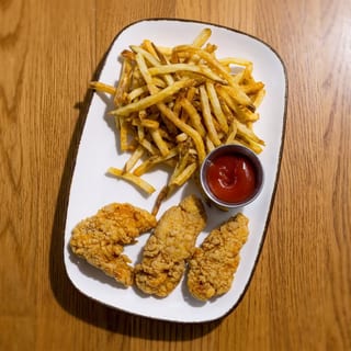 Chicken Fingers w/ Fries